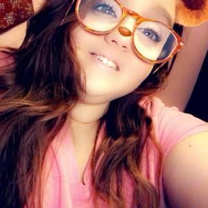 Meet your Posher, Candace